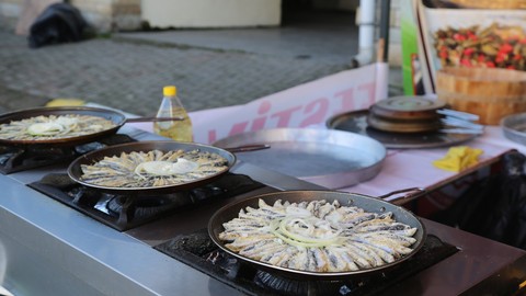 Kandıra'da hamsi festivali! Tam 1 ton