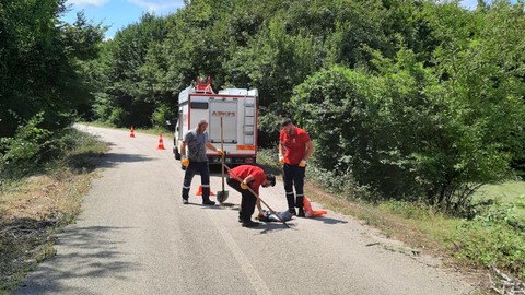 Kocaeli Büyükşehir Belediyesi'nin A Takımı vatandaşa hızır gibi yetişiyor