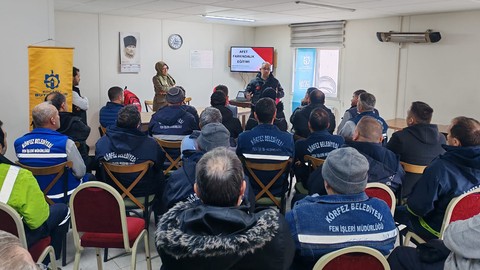 Körfez Belediyesi’nde tüm personele afet eğitimi verildi!