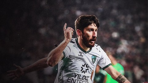 Kocaelispor'da Beridze ile yollar ayrıldı