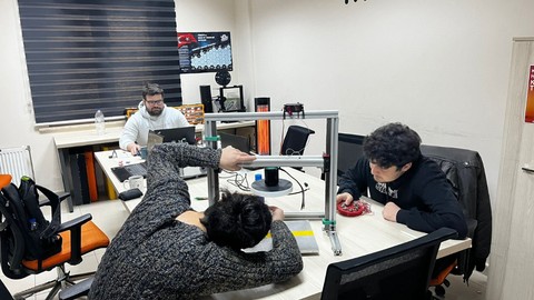 TEKNOFEST’İN şampiyon adayları Dernekler Yerleşkesi’nde hazırlanıyor