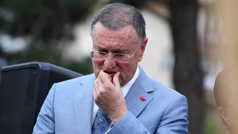 Lütfü Savaş, CHP'nin 38. Olağan Kurultayı'nın iptali için dava açtı