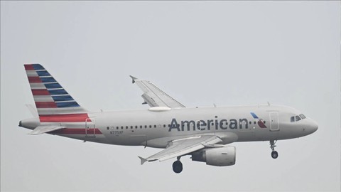 American Airlines’a ait yolcu uçağı bomba tehdidi nedeniyle İtalya’ya iniş yaptı