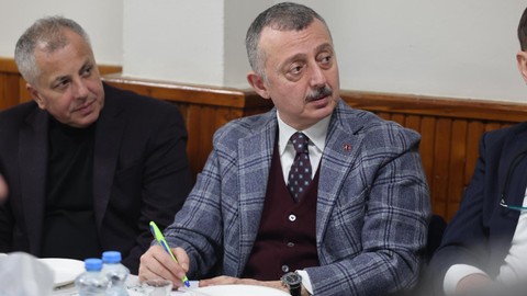 Tahir Büyükakın:''STK’larla birlikte çalışarak Kocaeli’ye değer katıyoruz''