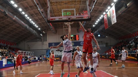 Kocaeli Büyükşehir Belediye Kağıtspor: 65 - Kahramanmaraş İstiklal: 67