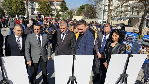 Gölcük Belediyesi'nden Deprem Haftası'nda özel sergi