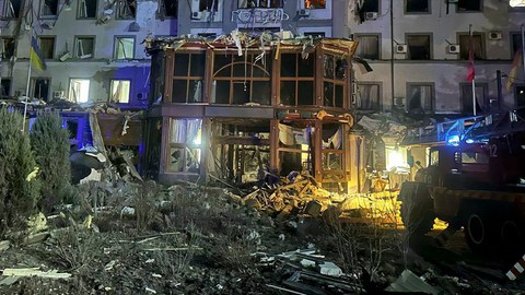 Rusya'dan Ukrayna'ya füze saldırısı: Ölü ve yaralılar var!