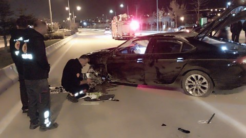 Van'da otomobil takla attı: 1 yaralı