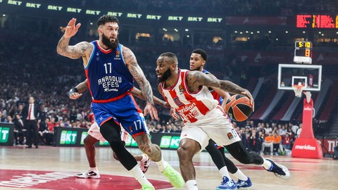 Anadolu Efes, Kızılyıldız'ı uzatmada devirdi: 96-97