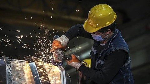 Sanayi üretiminde daralma devam etti