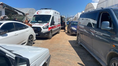 Antalya'da karbonmonoksit gazı zehirlenmesi: 3 ölü