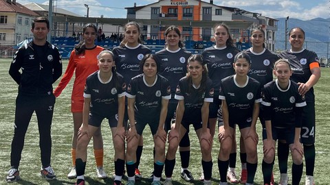 Körfez’in kızları Play-Off'a kalmayı başardı