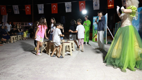 Derinceli çocuklar Mahalle Çocuk Şenlikleri ve Çocuk Atölyeleriyle yazı dolu dolu geçiriyor