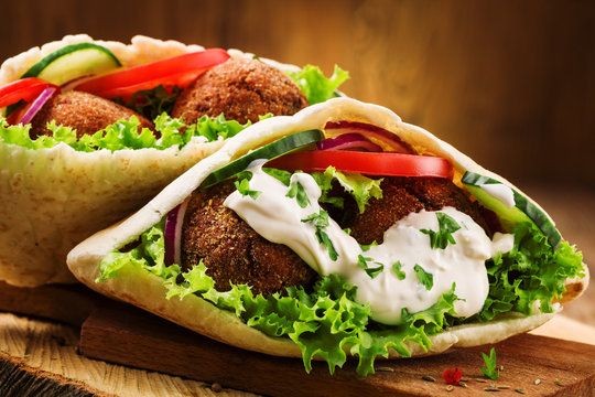 DAMAK ÇATLATAN FALAFEL TARİFİ | Tam Ölçülü Falafel Nasıl Yapılır? - Resim: 2