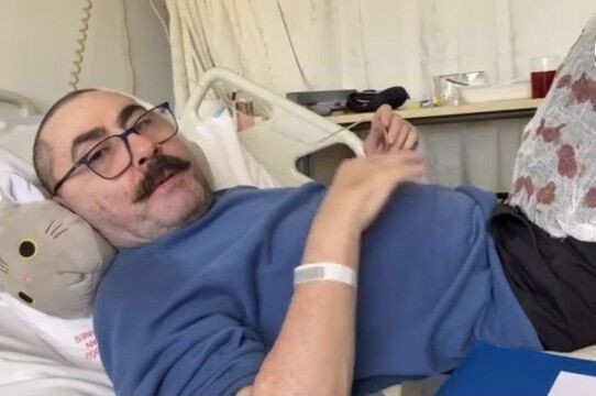 Peker Açıkalın hastanelik oldu! O görüntü sevenlerini korkuttu - Resim: 3