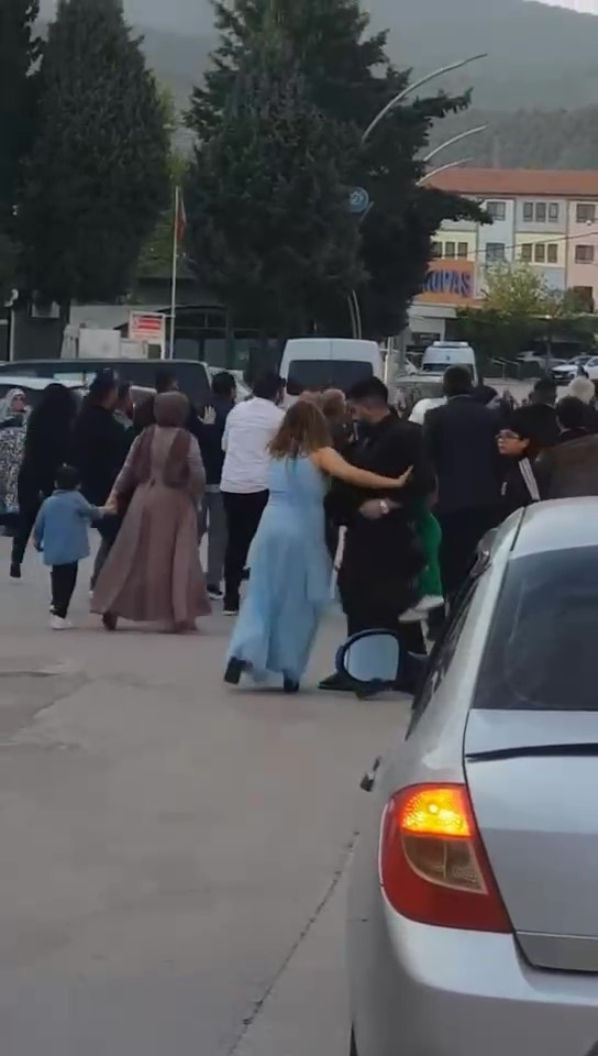 Düğün öncesi yumruklu kavga - Resim : 6