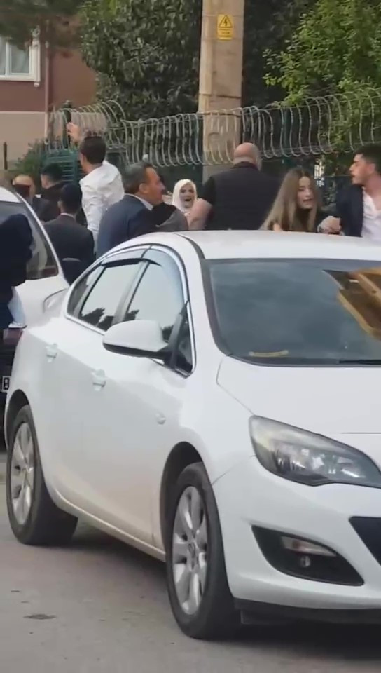 Düğün öncesi yumruklu kavga - Resim : 4