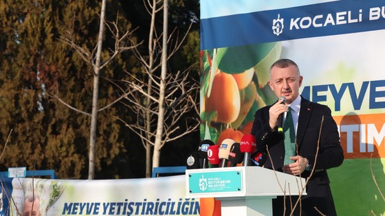 Tahir Büyükakın: Destek 10 milyon lirayı aştı