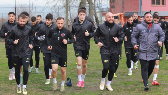 Gölcükspor’da rota Keşan!