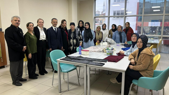 Vali İlhami Aktaş ve eşi Songül Aktaş, İzmit SODAM'ı ziyaret etti