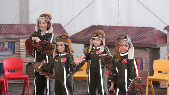 İzmit Kent Meydanı'nda eğlence doruklarda