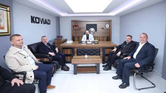 Tahir Büyükakın, iş insanları ile buluştu