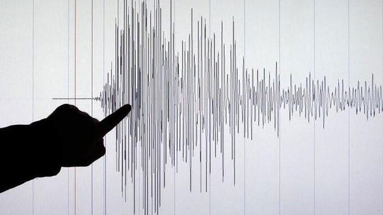 7.4 büyüklüğünde deprem meydana geldi!