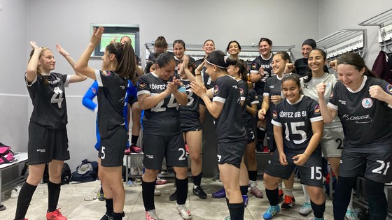 Körfez Gençlerbirliği Kadın Futbol Takımı çeyrek finale kaldı