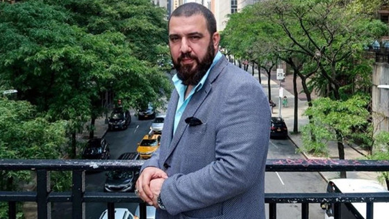 Abdülhamit Kayıhan Osmanoğlu Biyografi: Abdülhamit Kayıhan Osmanoğlu Kimdir, Kaç Yaşında?