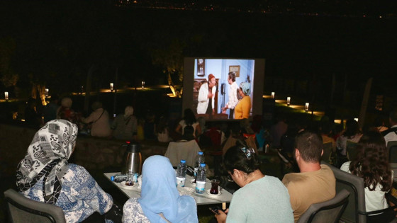 Tarihi kalede "Neşeli Günler"