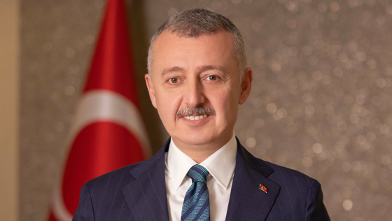 Tahir Büyükakın'dan yeni eğitim-öğretim yılı mesajı: Bu ülkenin en güçlü umudu sizsiniz