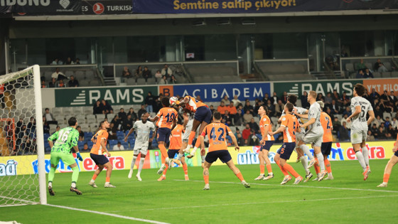 Başakşehir - Kocaelispor İLK YARI (FOTO GALERİ)