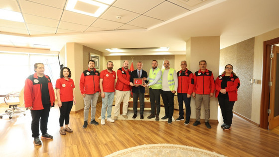 STK temsilcilerinden Tahir Büyükakın'a ziyaret