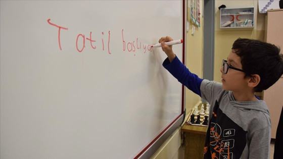 MEB YUSUF TEKİN AÇIKLADI: Ara Tatiller Kaldırılacak Mı?