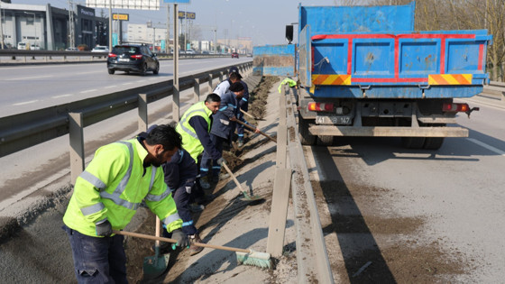 Büyükşehir’den bayram öncesi temizlik seferberliği