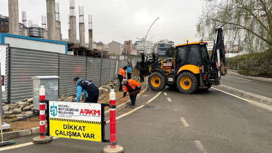Büyükşehir’den yaya ulaşımına yönelik bakım ve onarım çalışmaları