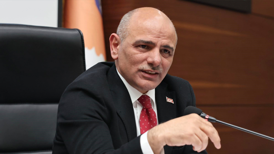 Şener Söğüt çikolata iddialarını yalanladı: Ya faturayı tersten okudular, ya da bilerek çarpıttılar