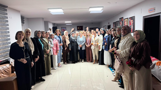 AK Kadınların gücü Kocaeli teşkilatına damga vurdu! 1.951 kişiyle büyük seferberlik