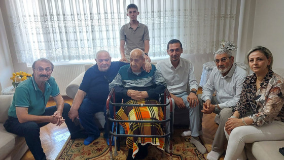 MHP İzmit İlçe Teşkilatı'ndan Kurucu İl Başkanı Vahap Atlı'ya ziyaret