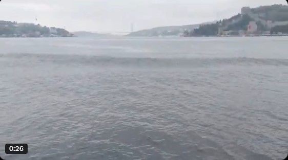 Depremin ardından İstanbul Boğazı’nda korkutan manzara! - Resim: 4