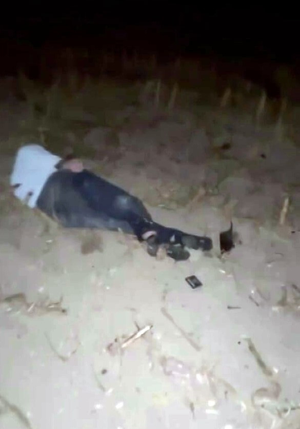 Kontrolden çıkan araç taklalar atarak tarlaya uçtu! - Resim : 1