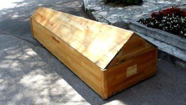 Eski başkan eşi tarafından öldürüldü - Resim: 1