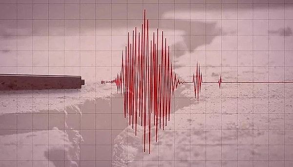 7.4 büyüklüğünde deprem meydana geldi! - Resim: 1