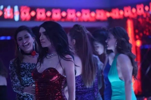 İnci Taneleri 41. Bölüm Ferda, Nehir, Cihan Karşı Karşıya Geldi! İnci Taneleri Yeni Bölüm Özeti - Resim: 7