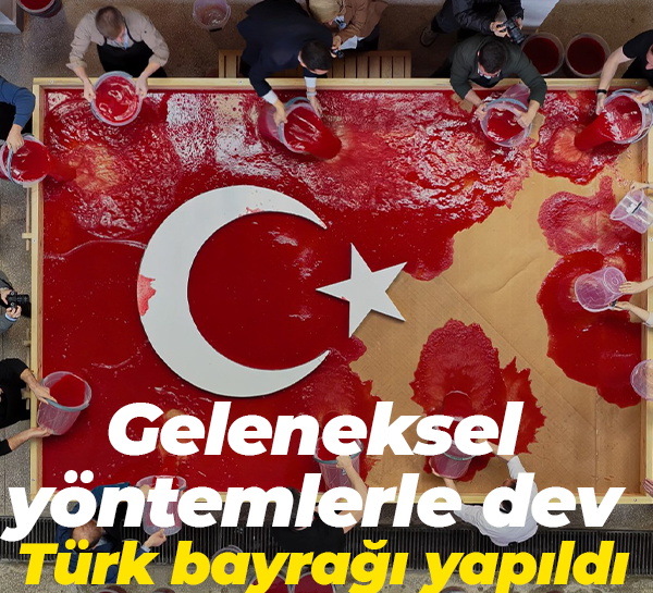 Dünyanın en büyük Türk bayrağı Seka'da oluşturuldu