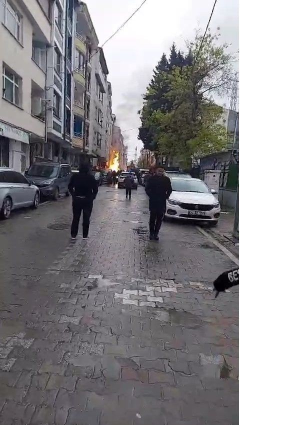 Doğal gaz patlaması! Çok sayıda ekip sevk edildi... - Resim: 3