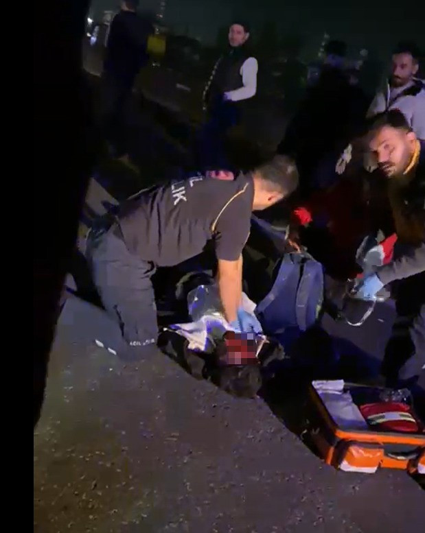 Dilovası’nda feci kaza: 2 kişi hayatını kaybetti - Resim : 4