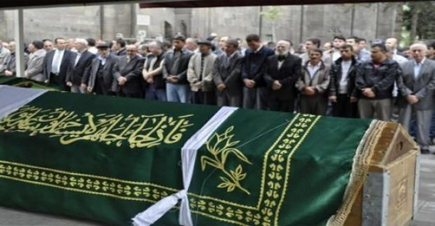 Devlet Başkanı hayatını kaybetti - Resim: 4