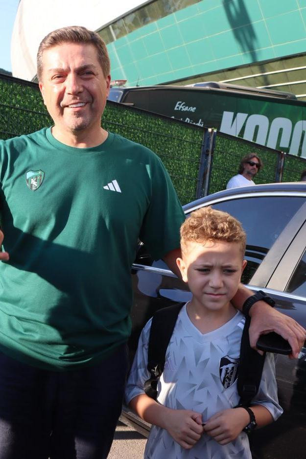 Bülent Sarı, Kocaelispor maçında yaşanan protokol krizi ile ilgili konuştu - Resim : 2