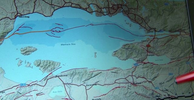 6 Şubat depremlerini bilen isimden 7.4'lük deprem uyarısı - Resim: 3